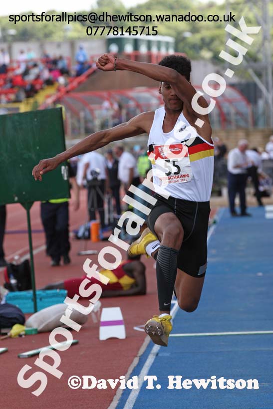 Inter boys triple jump, English Schools Track and Field. Photo: David T. Hewitson/Sports for All Pics